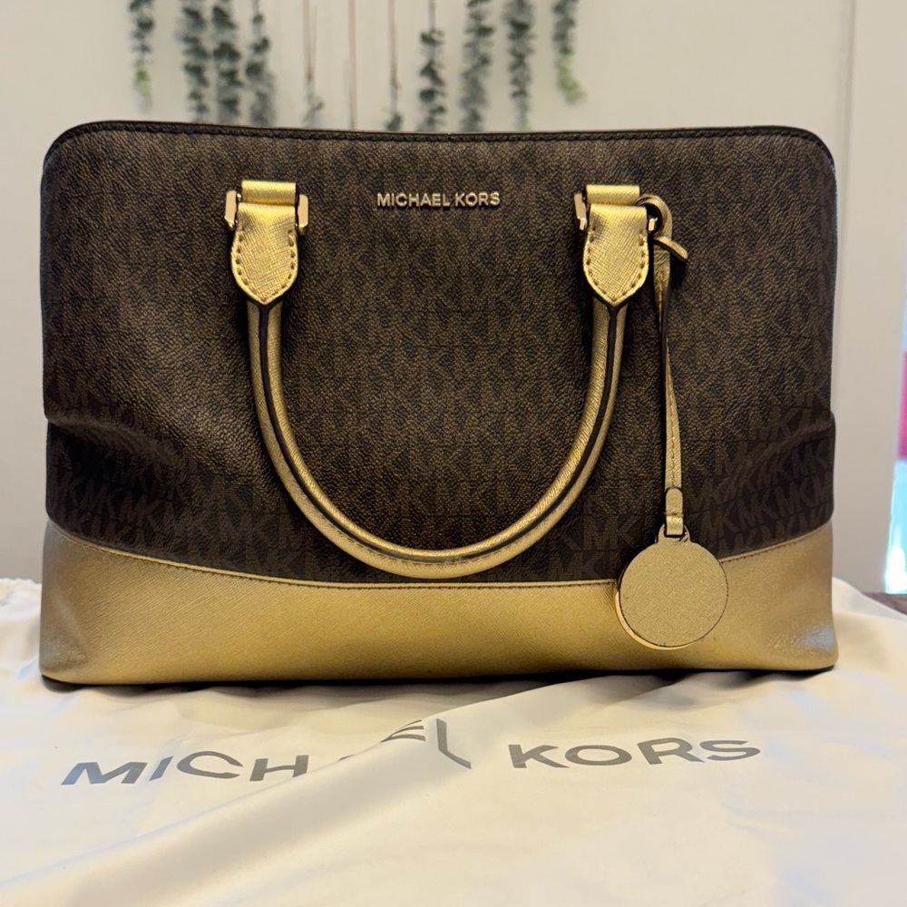Authentic Michael Kors - image 1